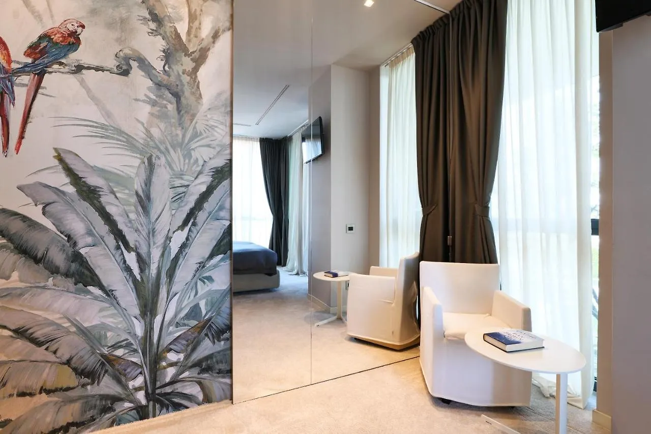 Luxury Suite In Bosco Verticale Milano Isola 0*, 米兰